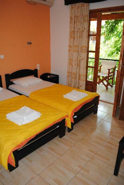 Hotel Zefi Sivota  Exterior photo